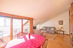 Amendoeiras terrace with river view