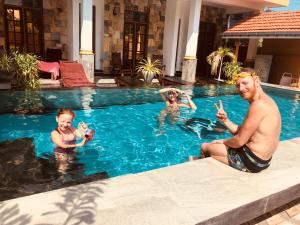 St CLAIRES GREEN Negombo Hotel & Hostels