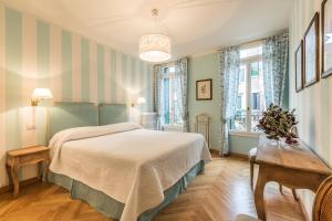 Ca dei Nomboli Canal View