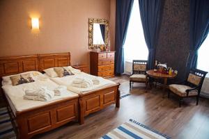 Hotel Bristol - Historic Elegance