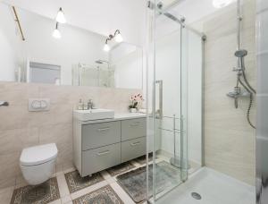 Codelli Deluxe Fresco City Centre APP With Balcony