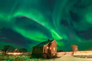 Bogstrand, Dverbergveien 11, 8485 Dverberg - Stave