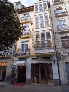 2 stern hotel Hotel Dato Vitoria-Gasteiz Spanien