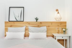 Luxury Old Town BedBath Suite