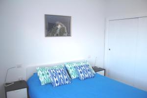 Apartment Harmony & Ocean Waves