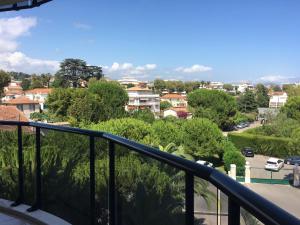 Appartements Front beach Luxury near Nice airport : photos des chambres