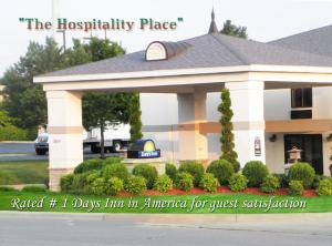Days Inn by Wyndham Battlefield RdHwy 65