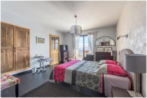 B&B / Chambres d'hotes Chateau Serigues : photos des chambres