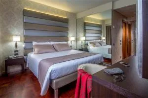 Enea Hotel Pomezia - 丽都代皮尼