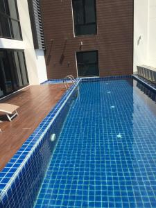 The High One Condo B