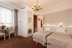 Hotels Hotel Bonaparte : Chambre Lits Jumeaux Classique