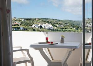 Contaratos Holiday Lettings 3 Kythira Greece