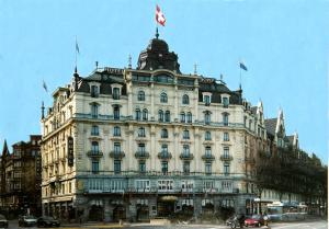 Monopol Luzern hotel, 
Lucerne, Switzerland.
The photo picture quality can be
variable. We apologize if the
quality is of an unacceptable
level.