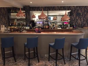 Hotels Le Galion Hotel et Restaurant Canet Plage - Logis : photos des chambres