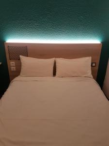 Hotels hotelF1 Lyon Saint Priest : photos des chambres