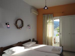 Korali apartments Syros Greece