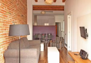 MH Apartments Center