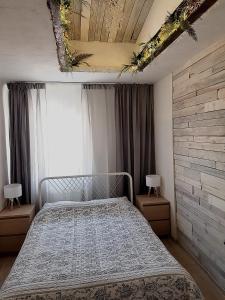 Dp Art 14 OLD TOWN Self check in