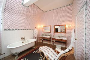 Hotels Chateau de Canisy : photos des chambres