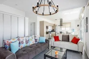 Joya Cyprus Diamond Deluxe Penthouse Apartment - Ayios Amvrosios