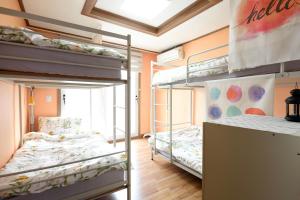 1 người trong Phòng tập thể Nữ 4 giường (1 Person in 4-Bed Dormitory - Female Only)