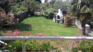 Apartments Sabina i Grapes