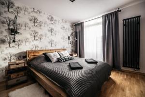 Miodowa Apartment by Loft Affair