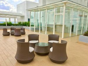 Pinnacle Tower Apartment Stay by Feel Suites
