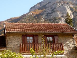 Accommodation in Ornolac-Ussat-les-Bains