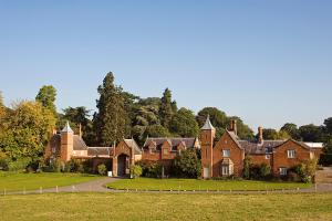 Cottage Courtyard Cottages - Combermere Abbey Estate Whitchurch Great Britain