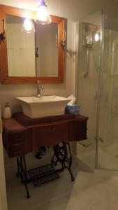 Atelier Galerie Anne Drouin Peinture & Pension