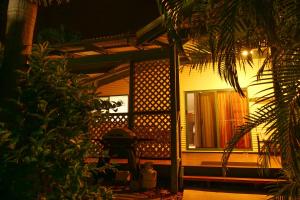 Cocos Beach Bungalows