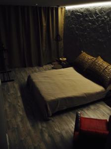 Central place with lake view