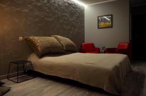 Central place with lake view