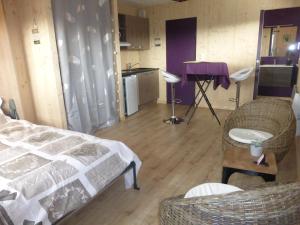 Sejours chez l'habitant La cabane du Bonheur : photos des chambres