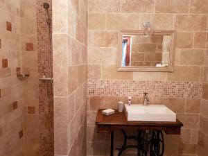 Domaine De Bertrandy photo 12