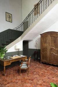 B&B / Chambres d'hotes B&B Maison d'Hotes - Chateau de Jouques : photos des chambres