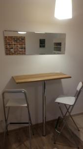Renovated studio in the center