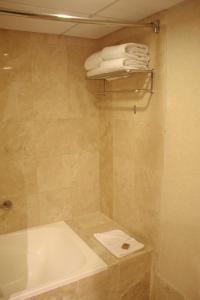 Sol de Oro Hotel & Suites