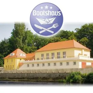 Pension Bootshaus - Leuna