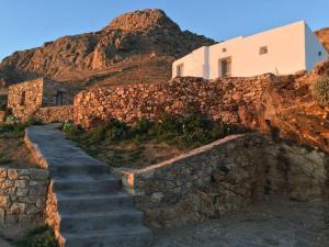 Unique homm Seafront Villa in Serifos Sotiras Seriphos Greece