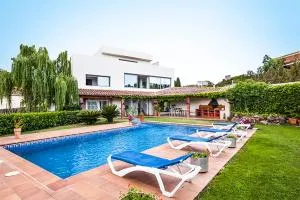 Villa Garriguella - Vilamaniscle