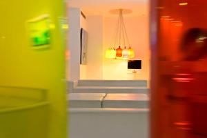 Hotels Color Design Hotel : photos des chambres