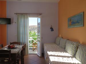 Korali apartments Syros Greece