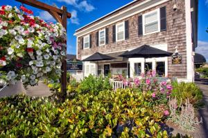 Cannon Beach Hotel, Hotels - Cannon Beach