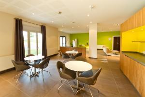 Appart'hotels Villa Thermae Thonon-Les-Bains : photos des chambres