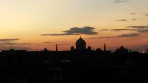 Taj Haveli Hotel Agra - Walkable Distance From Taj Mahal