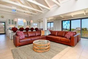 Beach Paradise Holiday Home - Imhoffʼs Gift