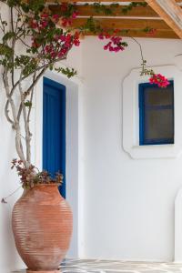 Ragoussis House Paros Greece