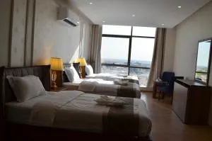 Larissa Suites - Эль-Хубар